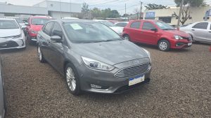 FORD FOCUS 4P 2.0 L N MT TITANIUM/2016/140.000KM