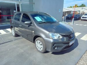 TOYOTA  ETIOS X 5P 6MT/2023/35.000KM