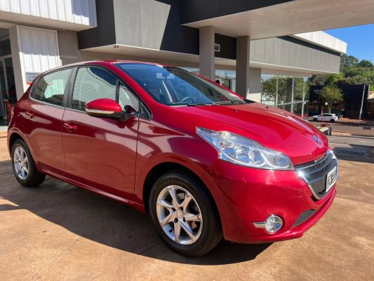 PEUGEOT 208 ALLURE 1.5 N TOUCHSCREEN/2015/61305