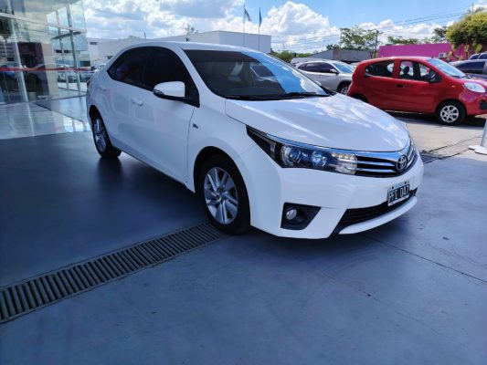 TOYOTA COROLLA XEI PACK 1.8 CVT / 2015 / 175.000KM