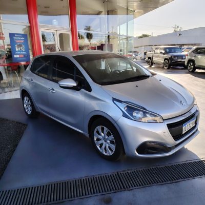 PEUGEOT 208 ACTIVE 1.6L | 2018 | 104.510 km