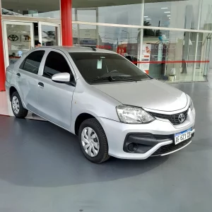 TOYOTA ETIOS X 1.5 6 M/T 4P | 2022 | 83.000 km